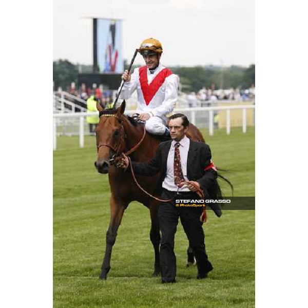 Royal Ascot -1st day - Olivier Peslier comes back in triumph after winning with Equiano the King\'s Stand Stakes Ascot, 17th june 2008 ph. Stefano Grasso
