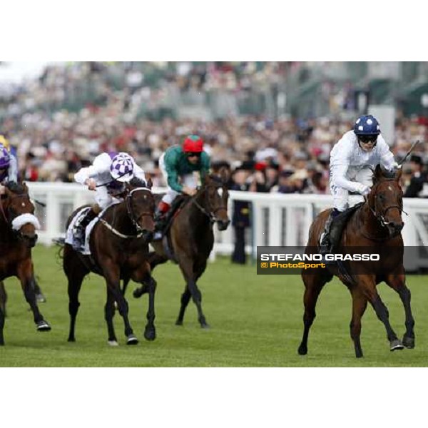 Royal Ascot -1st day - Jamie Spencer on Art Connoisseur wins the Coventry Stakes Ascot, 17th june 2008 ph. Stefano Grasso