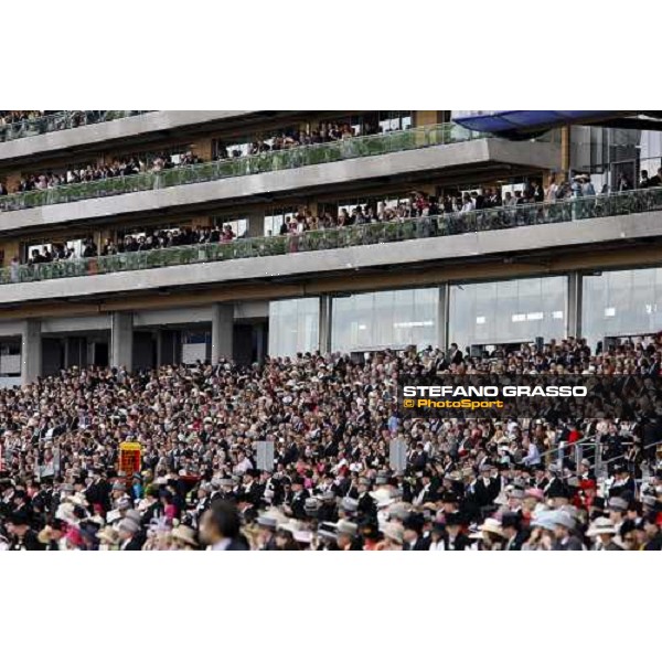 Royal Ascot -1st day - racegoers in the Royal enclosure Ascot, 17th june 2008 ph. Stefano Grasso