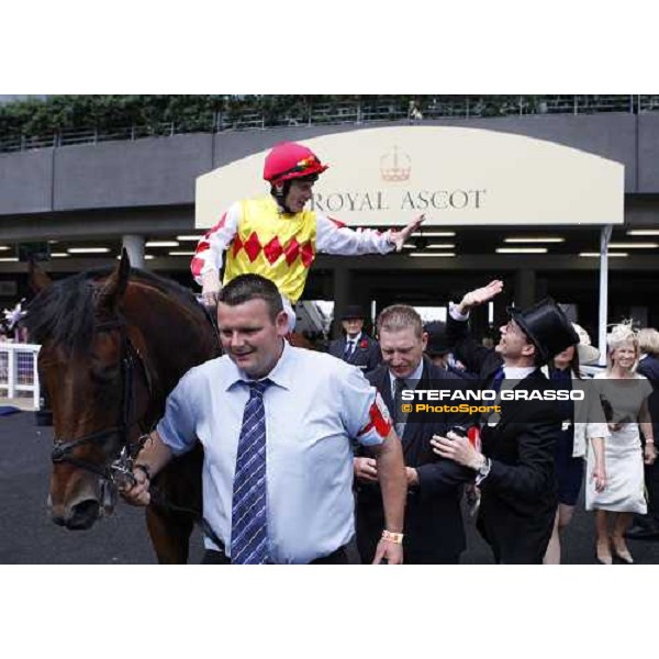 Royal Ascot -1st day - Aidan O\' Briens congratulates with Johnny Murtagh on Haradasun after winning the Queen Anne Stakes Ascot, 17th june 2008 ph. Stefano Grasso