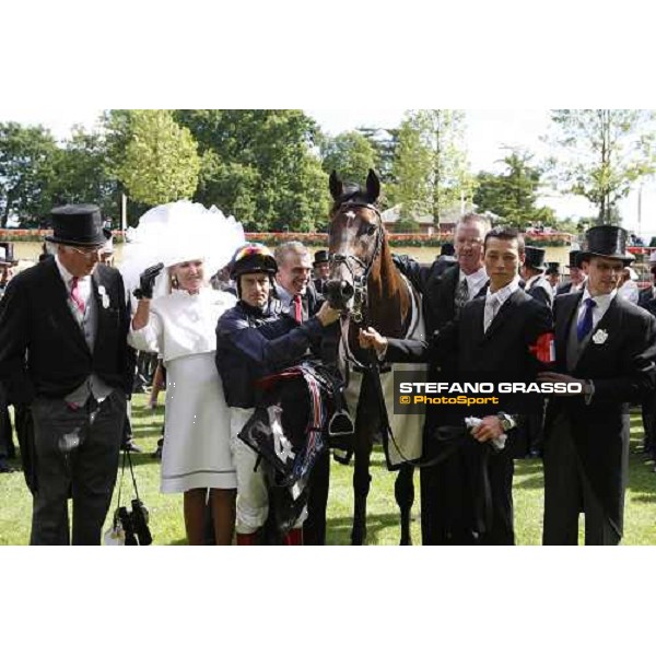 Royal Ascot -1st day -Johnny Murtagh congratulates with Henrythenavigator after winning the St. James\'s Palace Stakes Ascot, 17th june 2008 ph. Stefano Grasso
