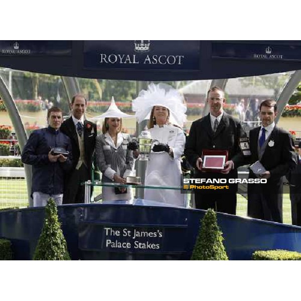 Royal Ascot -1st day - the winning connection of The St. James\'s Palace Stakes won by Henrythenavigator Ascot, 17th june 2008 ph. Stefano Grasso