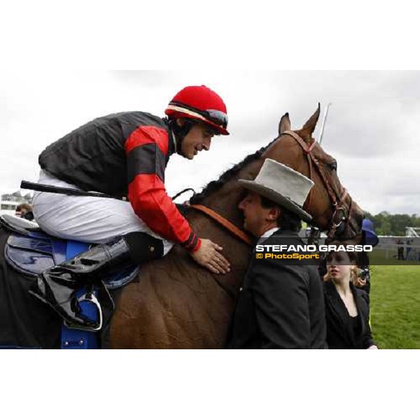 Christophe Patrice Lemaire with Andrea Rossi and Sabana Perdida after winning the Windsor Forest Stakes Ascot, 2nd day, 18th june 2008 ph. Stefano Grasso
