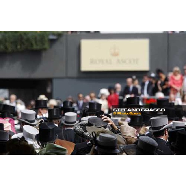 fashion hats in the parade ring at Royal Ascot 2nd day Ascot, 18th june 2008 ph. Stefano Grasso