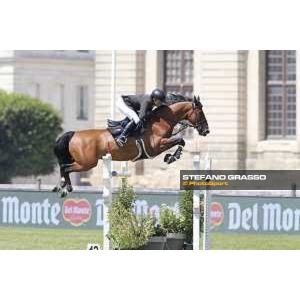 LGCT of Chantilly - Class 6 - Simon Delestre (FRA) on Sultan de Beaufour - Chantilly, , 15 July 2018 - ph.Stefano Grasso/LGCT