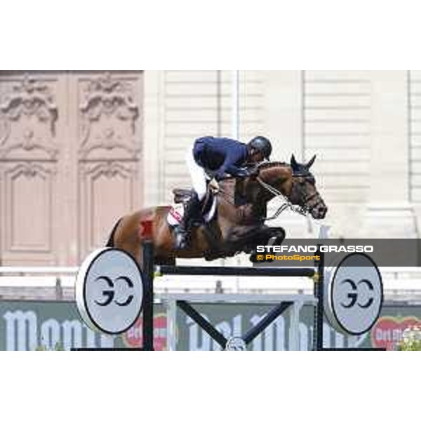 LGCT of Chantilly - Class 6 - Edward Lewy (FRA) on Sirius Black - Chantilly, , 15 July 2018 - ph.Stefano Grasso/LGCT