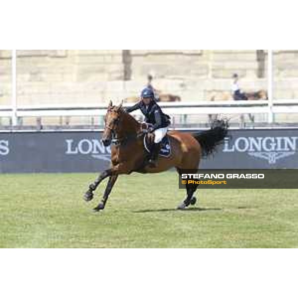 LGCT of Chantilly - Class 6 - Jane Richard Philips (SUI) on Izmir van de Bayenne - Chantilly, , 15 July 2018 - ph.Stefano Grasso/LGCT