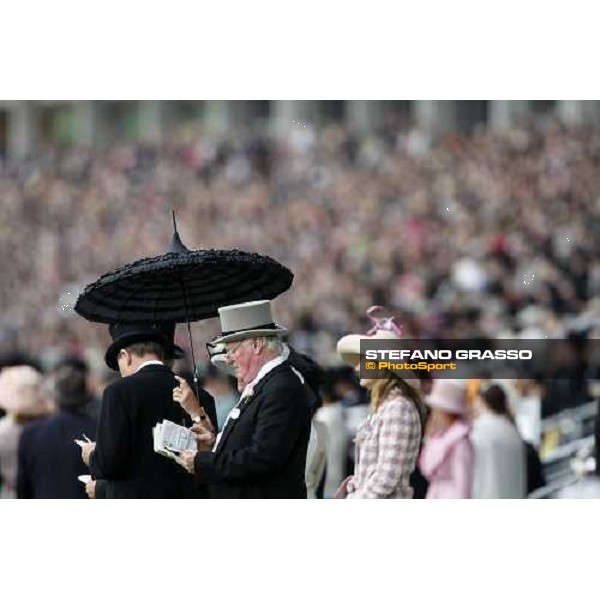 Royal Ascot - 4th day - racegoers in the Royal Enclosure Ascot, 20th june 2008 ph. Stefano Grasso