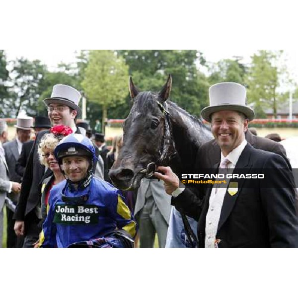 Royal Ascot - 5th day - the winning connection of the Golden Jubilee Stakes, the owners, Seb Sanders, Kingsgate Native and trainer John Best Ascot, 20th june 2008 ph. Stefano Grasso