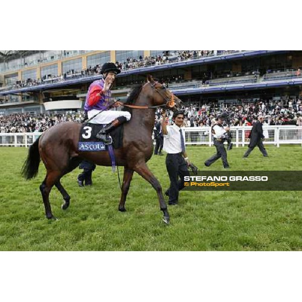 Royal Ascot - 5th day - Richard Hughes comes back on Free Agent after winning the Chesham Stakes Ascot, 20th june 2008 ph. Stefano Grasso