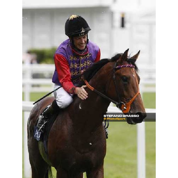 Royal Ascot - 5th day - Richard Hughes comes back in triumph on Free Agent after winning the Chesham Stakes Ascot, 20th june 2008 ph. Stefano Grasso