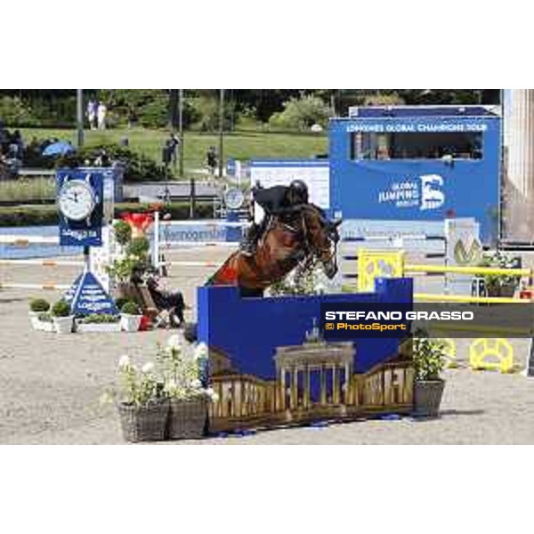 LGCT of Berlin - Class 3 - Gerco Schroder (NED) on Glock\'s Zaranza - Berlin, Sommergarten, 28 July 2018 - ph.Stefano Grasso/LGCT