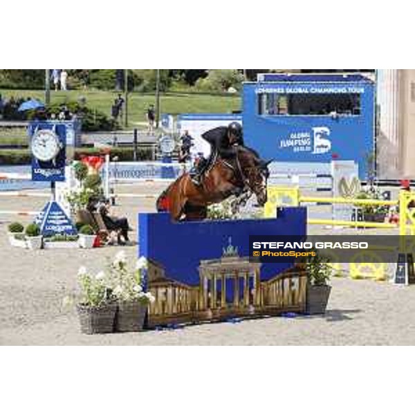 LGCT of Berlin - Class 3 - Gerco Schroder (NED) on Glock\'s Zaranza - Berlin, Sommergarten, 28 July 2018 - ph.Stefano Grasso/LGCT