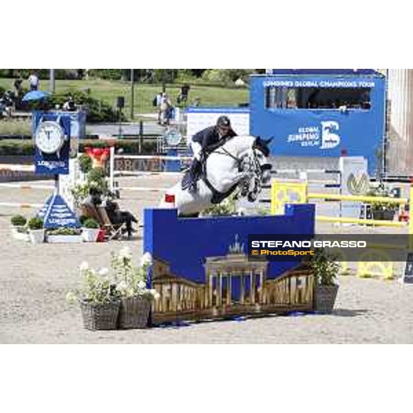 LGCT of Berlin - Class 3 - Emil Hallundbaek (DEN) on Dazermie - Berlin, Sommergarten, 28 July 2018 - ph.Stefano Grasso/LGCT