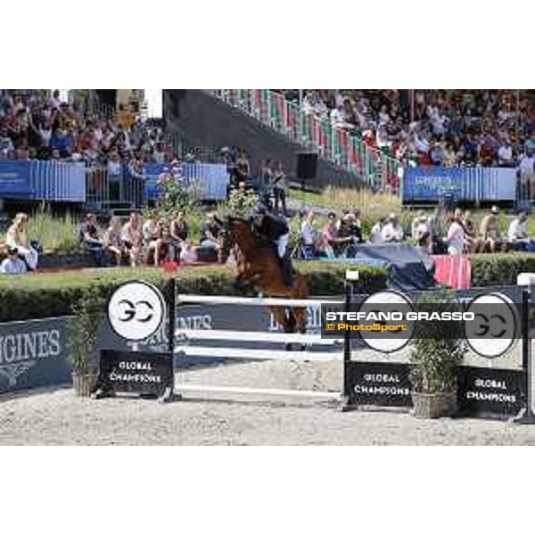 LGCT of Berlin - Class 3 - Kevin Staut (FRA) on For Joy van t Zorgvliet HDC - Berlin, Sommergarten, 28 July 2018 - ph.Stefano Grasso/LGCT