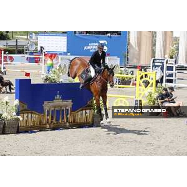 LGCT of Berlin - Class 3 - Kevin Staut (FRA) on For Joy van t Zorgvliet HDC - Berlin, Sommergarten, 28 July 2018 - ph.Stefano Grasso/LGCT