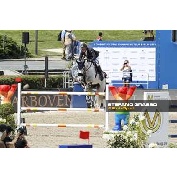 LGCT of Berlin - Class 3 - Emil Hallundbaek (DEN) on Dazermie - Berlin, Sommergarten, 28 July 2018 - ph.Stefano Grasso/LGCT