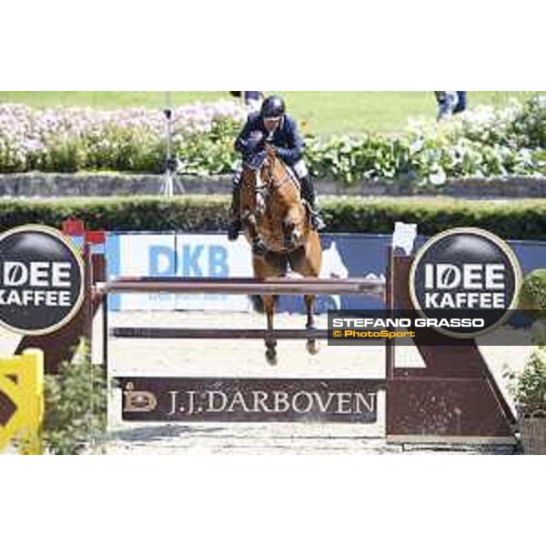 LGCT of Berlin - Class 5 - Wout-Jan van der Schans (NED) on D Angelo - Berlin, Sommergarten, 29 July 2018 - ph.Mario Grassia/LGCT