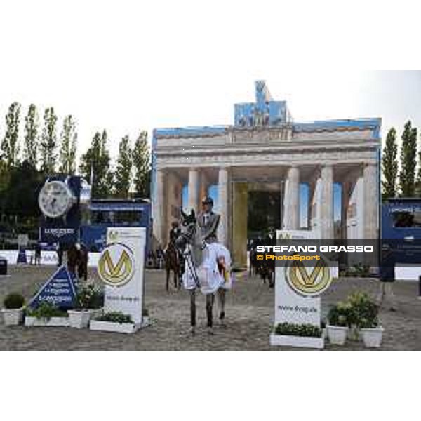 LGCT of Berlin - Class 2 - Prize giving ceremony - Olivier Philippaerts (BEL) on Extra - Berlin, Sommergarten, 27 July 2018 - ph.Stefano Grasso/LGCT
