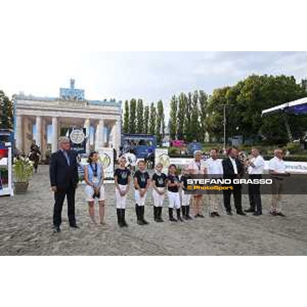 LGCT of Berlin - Class 2 - Prize giving ceremony - Olivier Philippaerts (BEL) on Extra - Berlin, Sommergarten, 27 July 2018 - ph.Stefano Grasso/LGCT