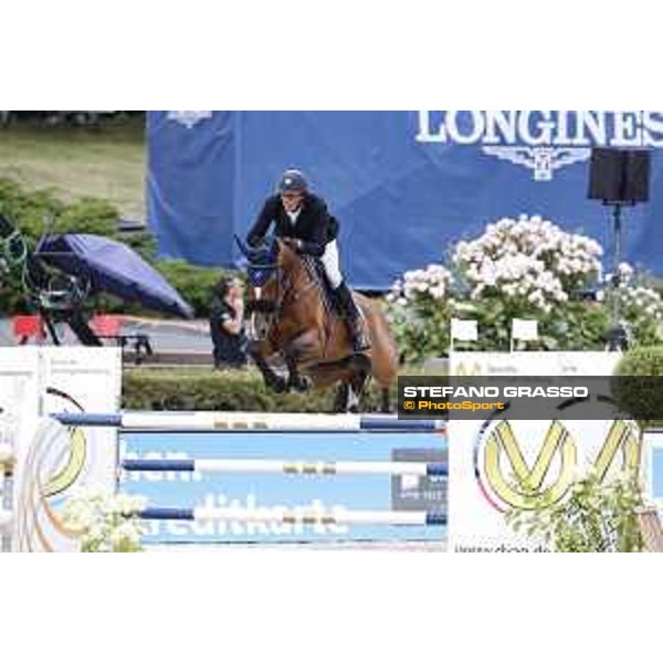 LGCT of Berlin - Class 2 - Kevin Staut (FRA) on Lorenzo - Berlin, Sommergarten, 27 July 2018 - ph.Stefano Grasso/LGCT