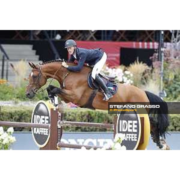 LGCT of Berlin - Class 2 - Niels Bruynseels (BEL) on Delux van T & L - Berlin, Sommergarten, 27 July 2018 - ph.Stefano Grasso/LGCT
