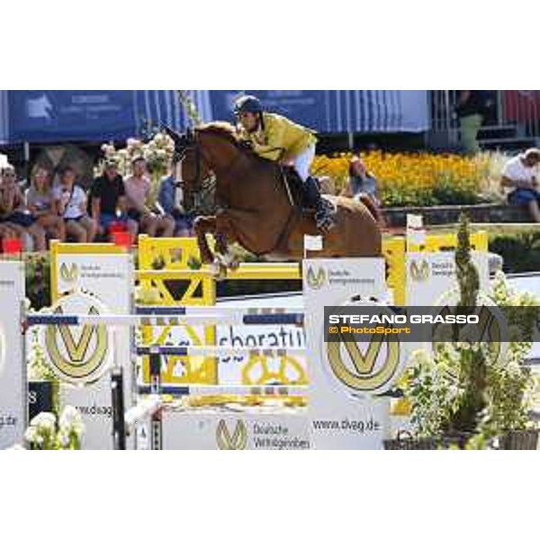 LGCT of Berlin - Class 6 - Yuri Mansur (BRA) on Opium du Soufflet CH - Berlin, Sommergarten, 29 July 2018 - ph.Mario Grassia/LGCT