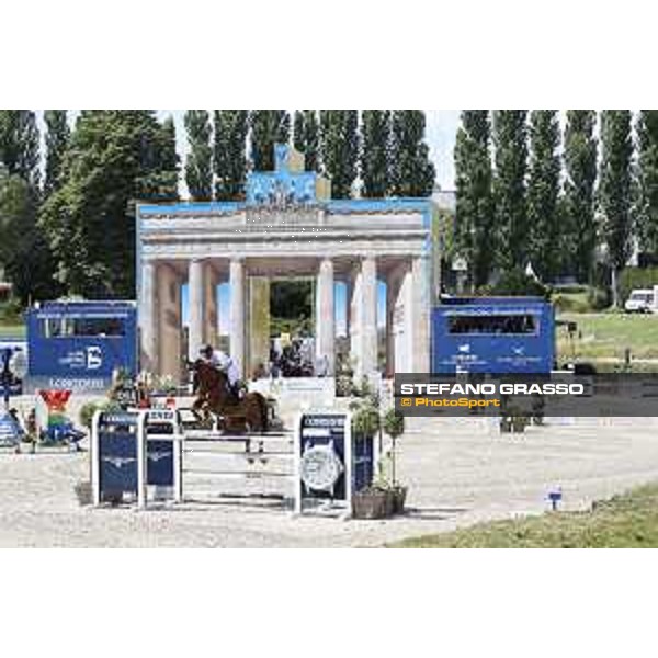 LGCT of Berlin - Class 1 - Cameron Hanley (IRL) on EIS Isaura - Berlin, Sommergarten, 27 July 2018 - ph.Stefano Grasso/LGCT