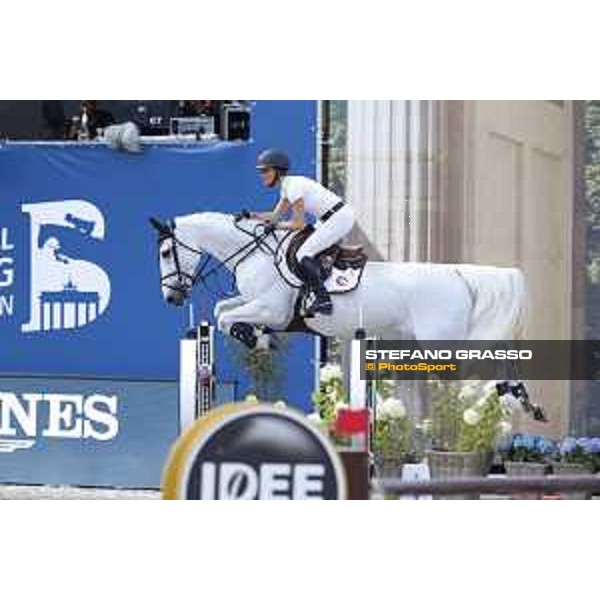 LGCT of Berlin - Class 1 - Georgina Bloomberg (USA) on Manodie II H - Berlin, Sommergarten, 27 July 2018 - ph.Stefano Grasso/LGCT
