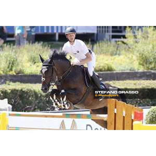 LGCT of Berlin - Class 1 - Niels Bruynseels (BEL) on Cas de Liberte - Berlin, Sommergarten, 27 July 2018 - ph.Stefano Grasso/LGCT