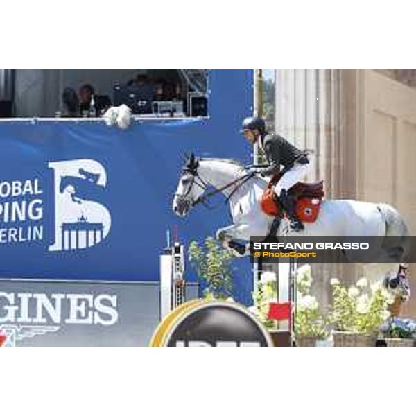 LGCT of Berlin - Class 1 - Simon Delestre (FRA) on Filou Carlo Zimequest - Berlin, Sommergarten, 27 July 2018 - ph.Stefano Grasso/LGCT