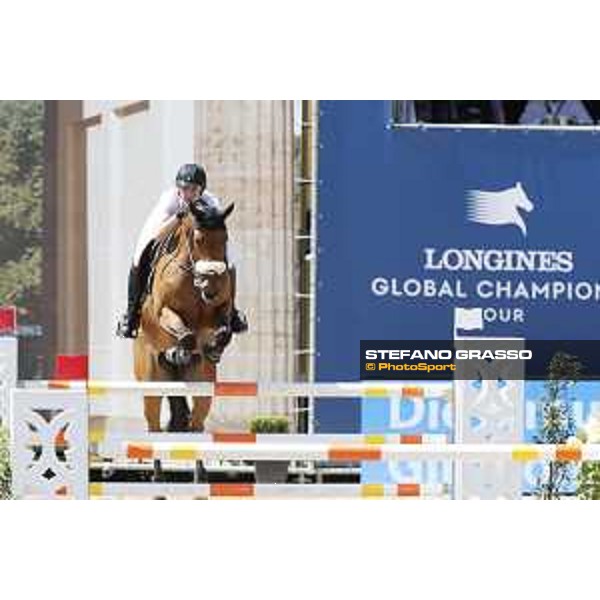 LGCT of Berlin - Class 1 - Micheal G Duffy (IRL) on Castlefield Rubins - Berlin, Sommergarten, 27 July 2018 - ph.Stefano Grasso/LGCT