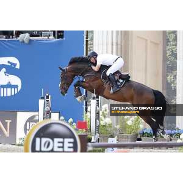 LGCT of Berlin - Class 1 - Gerco Schroder (NED) on Glock\'s Zaranza - Berlin, Sommergarten, 27 July 2018 - ph.Stefano Grasso/LGCT