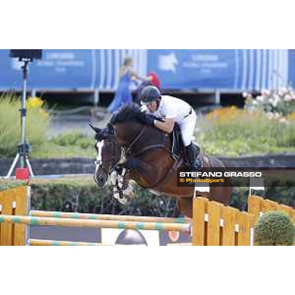 LGCT of Berlin - Class 1 - Gerco Schroder (NED) on Glock\'s Zaranza - Berlin, Sommergarten, 27 July 2018 - ph.Stefano Grasso/LGCT