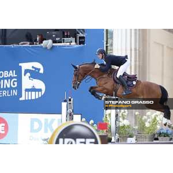 LGCT of Berlin - Class 1 - Kevin Staut (FRA) on For Joy van?t Zorgvliet HDC - Berlin, Sommergarten, 27 July 2018 - ph.Stefano Grasso/LGCT