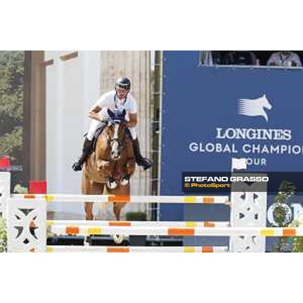 LGCT of Berlin - Class 1 - Holger Wulschner (GER) on Zuckersuess d\'Argilla - Berlin, Sommergarten, 27 July 2018 - ph.Stefano Grasso/LGCT