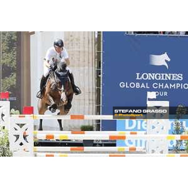 LGCT of Berlin - Class 1 - Michael Whitaker (GBR) on el Wee Widge - Berlin, Sommergarten, 27 July 2018 - ph.Stefano Grasso/LGCT