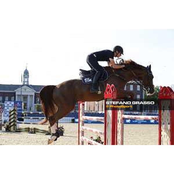 LGCT of London - Warm up - Lorenzo de Luca on Halifax van het Kluizebos - London, , 2 August 2018 - ph.Stefano Grasso/LGCT