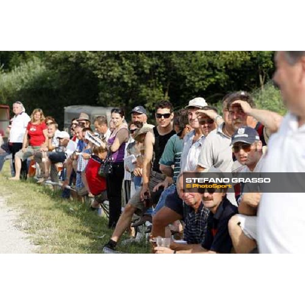 racegoers at Ljubljana racecourse Ljubljana, 6th july 2008 ph. Stefano Grasso