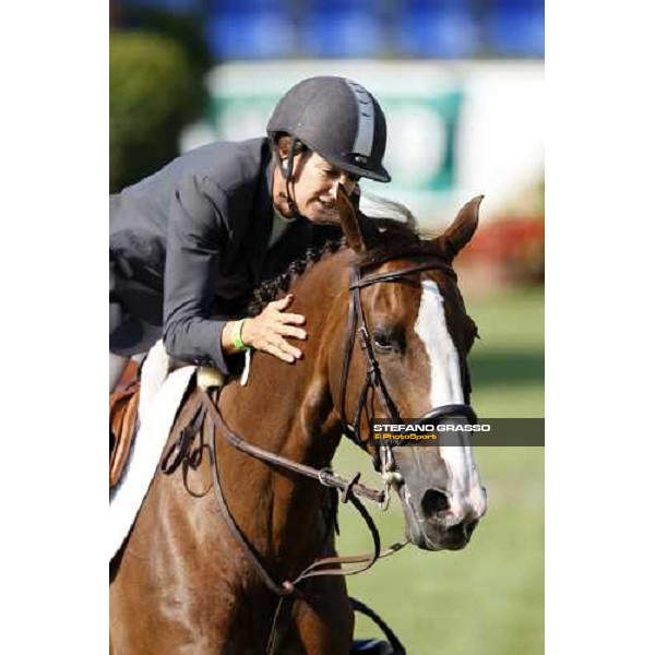 Laura Krauth thanks Billy Bianca after winning the Prix nr. 4 - Tamoil San Patrignano, 19th july 2008 ph. Stefano Grasso