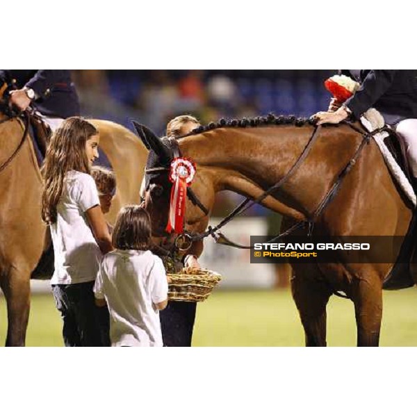 L.B. Robin Hood receives his prize after the winning ceremony of Prix. nr. 6 - Fiera di Milano San Patrignano, 19th july 2008 ph. Stefano Grasso