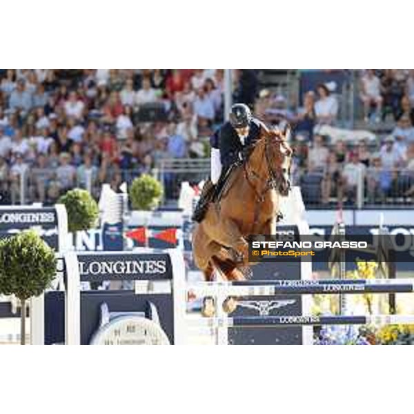 LGCT of London - Grand Prix - Julien Epaillard (FRA) on Usual Suspect d Auge - London, Royal Hospital Chelsea, 4 August 2018 - ph.Stefano Grasso/LGCT
