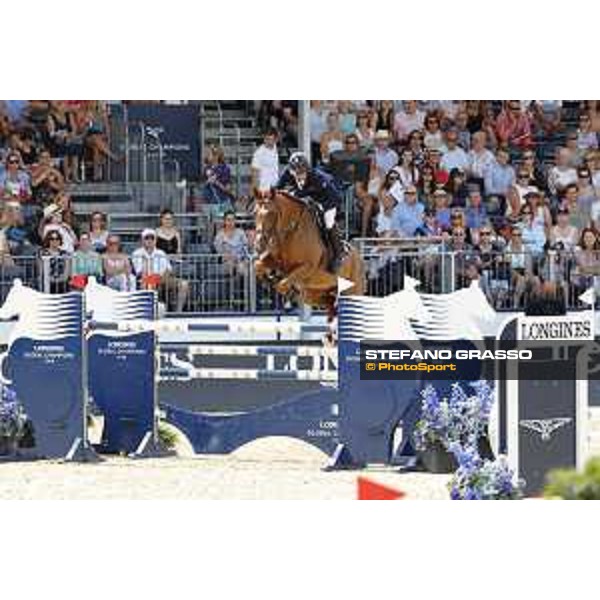 LGCT of London - Class 9 - Julien Epaillard (FRA) on Usual Suspect d?Auge - London, Royal Hospital Chelsea, 4 August 2018 - ph.Stefano Grasso/LGCT