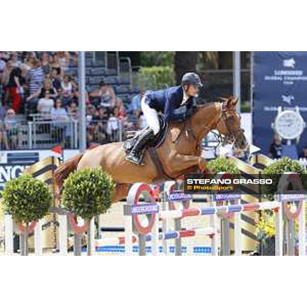 LGCT of London - Class 9 - Julien Epaillard (FRA) on Usual Suspect d?Auge - London, Royal Hospital Chelsea, 4 August 2018 - ph.Stefano Grasso/LGCT
