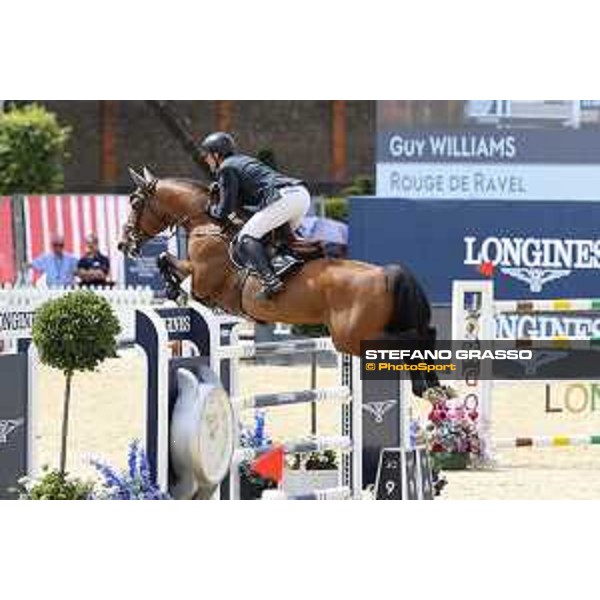 LGCT of London - Class 9 - Guy Williams (GBR) on Rouge de Ravel - London, Royal Hospital Chelsea, 4 August 2018 - ph.Stefano Grasso/LGCT