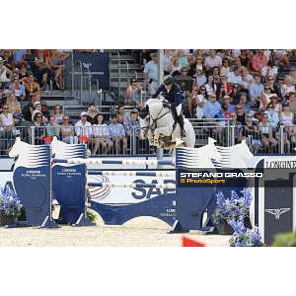 LGCT of London - Class 9 - Piergiorgio Bucci (ITA) on Alicante - London, Royal Hospital Chelsea, 4 August 2018 - ph.Stefano Grasso/LGCT