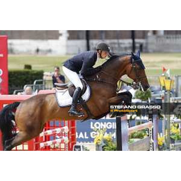 LGCT of London - Class 9 - Emil Hallundbaek (DEN) on Chalisco - London, Royal Hospital Chelsea, 4 August 2018 - ph.Stefano Grasso/LGCT