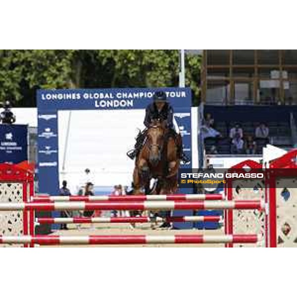 LGCT of London - Class 1 - Jane Richard Philips (SUI) on Izmir van de Bayenne - London, Royal Hospital Chelsea, 5 August 2018 - ph.Mario Grassia/LGCT