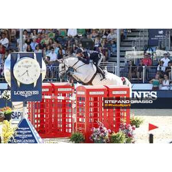 LGCT of London - Class 15 - Lorenzo de Luca (ITA) on Cynar VA - London, Royal Hospital Chelsea, 5 August 2018 - ph.Stefano Grasso/LGCT