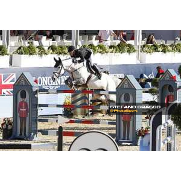 LGCT of London - Class 15 - Maikel Van Der Vleuten (NED) on Dana Blue - London, Royal Hospital Chelsea, 5 August 2018 - ph.Stefano Grasso/LGCT